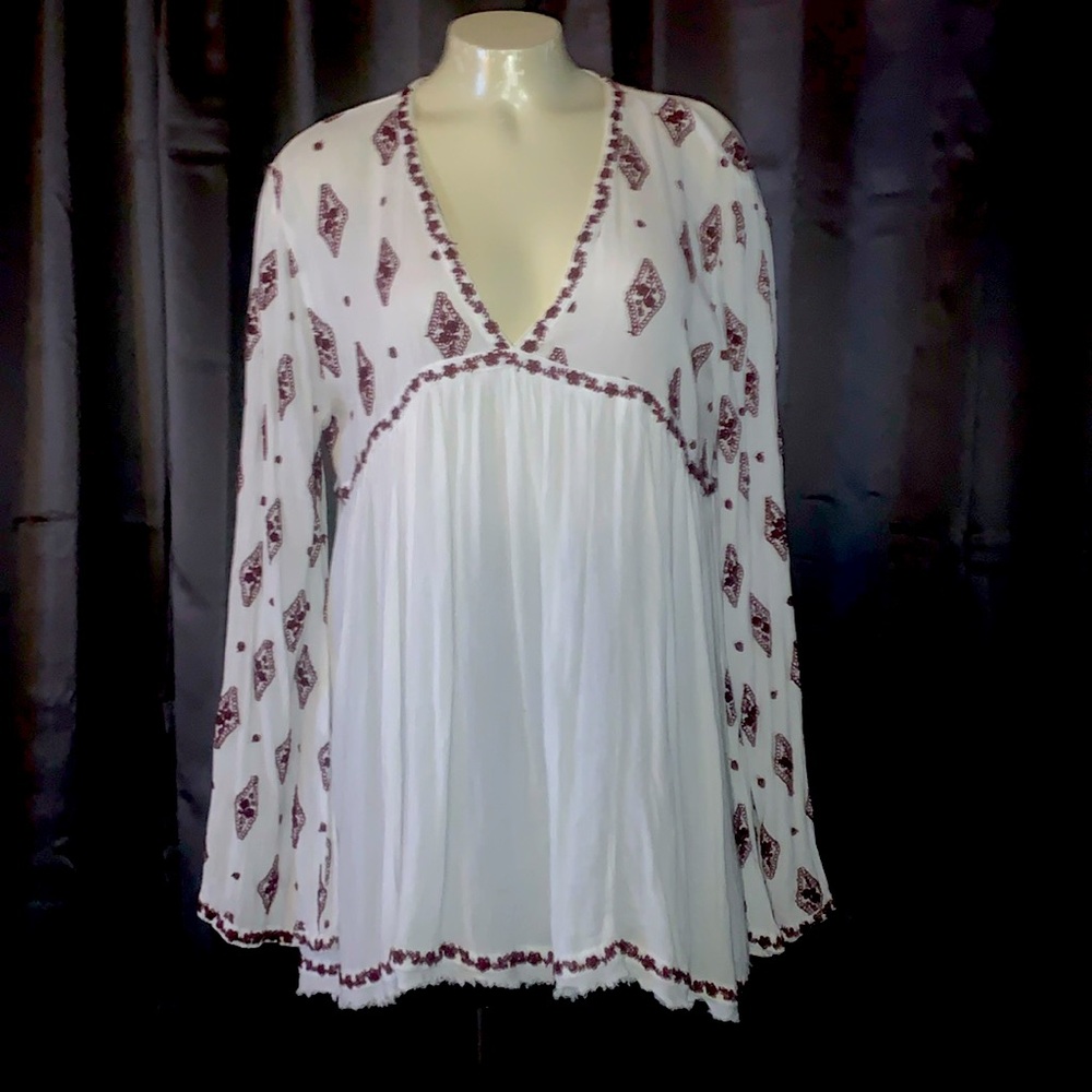 Free People loose casual blouse. Sz M